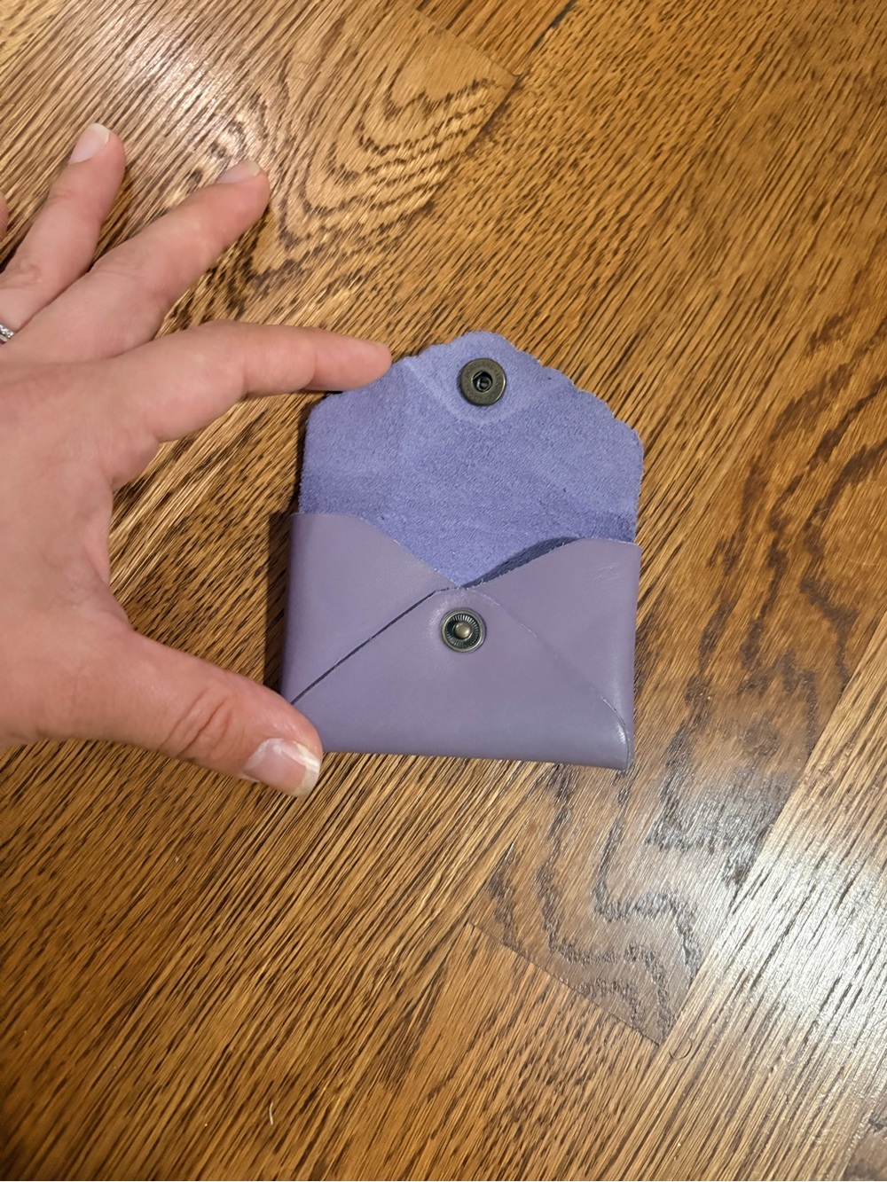 Portland Leather Lavender Daisy Mini Wallet - Picture 2 of 3